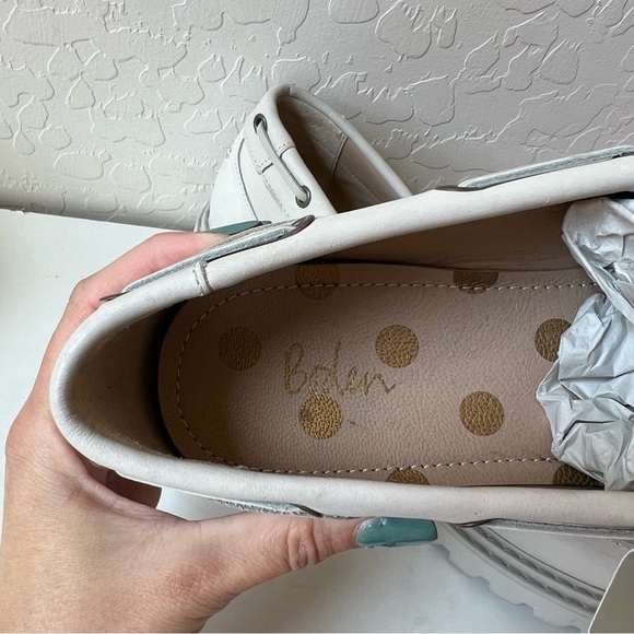 Boden Natural Chunky sole leather deck shoes NWT - Picture 6 of 11